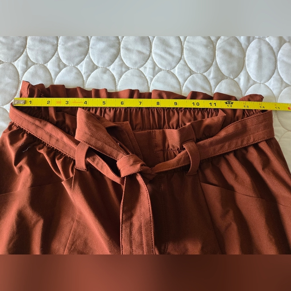 Athleta Pant 6 Rust Brown Skyline Belt Paperbag Travel Work Gorpcore Comfy Light - Picture 13 of 15